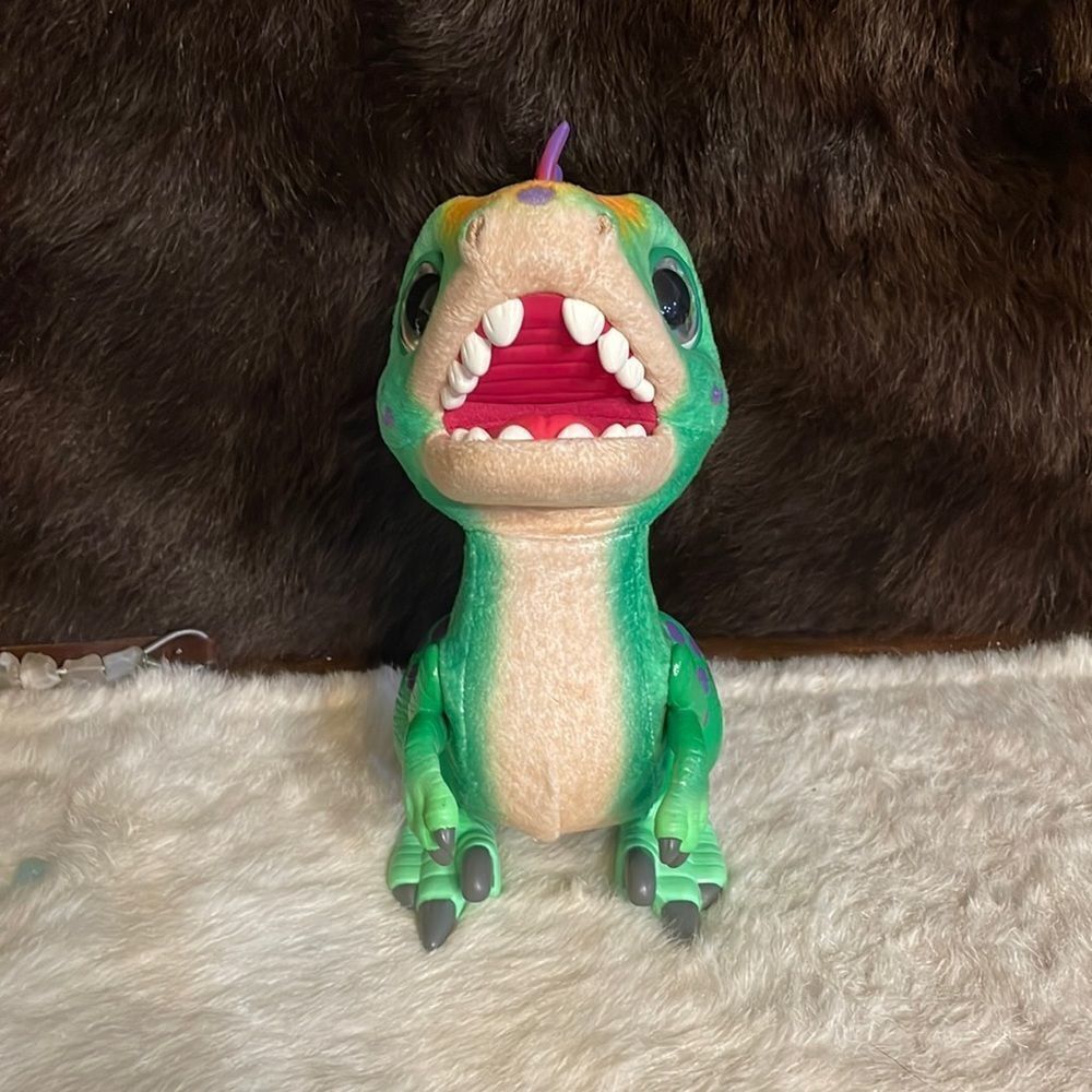 FurReal dragon (400)